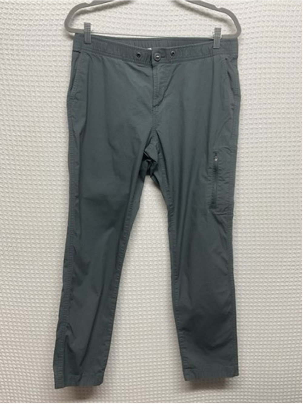 Vuori Sage Green Outdoor Hike Athleisure Gorpcore Ripstop Pant Women L